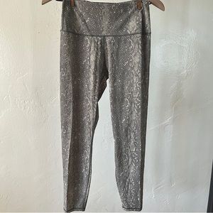 Varley Luna Snakeskin Leggings High Rise